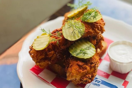 SaintPaul's tweet photo. #DineSaintPaul on Fish Fry-day! We've got your guide to the best spots to get your fried fish fix here in #MySaintPaul: https://t.co/WHkqs4z9VW
⁠
📸 @SaintDinette "Hot Coddy" which is Nashville Hot Fried Haddock available daily on their dinner menu through April 15th.⁠ https://t.co/aKVXiQChFc