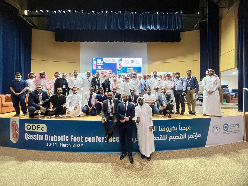 thamersaleh's tweet photo. بفضل الله و توفيقه تمت مشاركتي بمؤتمر القصيم للقدم السكرية بحضور قامات علمية سعودية متخصصة بمحاضرات و ورش عمل مختلفة .
اهل #القصيم شكرًا لكم .
وكل الشكر @KFSHBuraydah @ClusterQassim 
للدعوة الكريمة والجهد المبذول و حسن التنظيم وكرم الضيافة 💐
#مؤتمر_القصيم_للقدم_السكرية https://t.co/FrRQTLqKMO