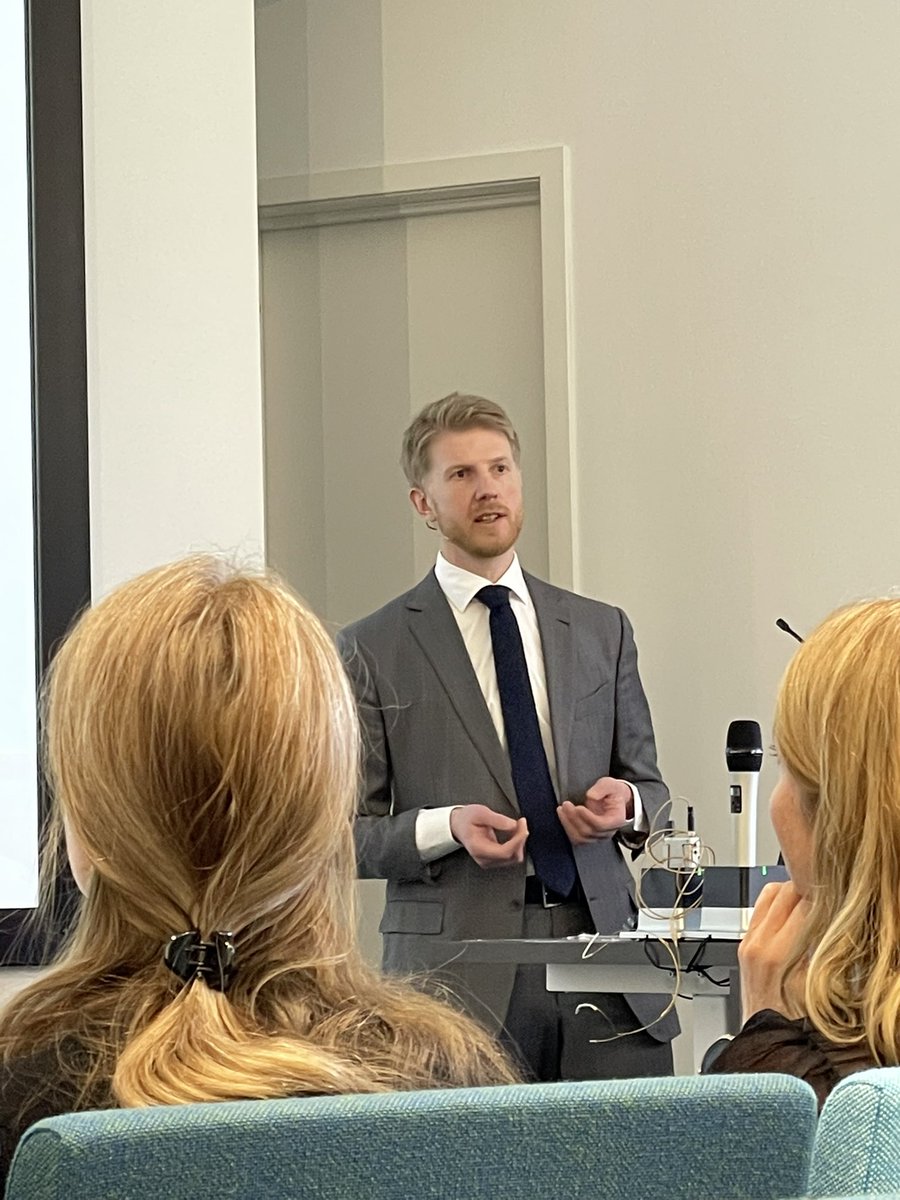 steinsvik_k's tweet photo. Congratulations to my colleague @DSangnes for a brilliant defense of his PhD thesis today! A big day for the Gastro research group in Bergen 🥳 and main supervisor @Diabeteslegen 👏🏼 https://t.co/FgWctYXr2C