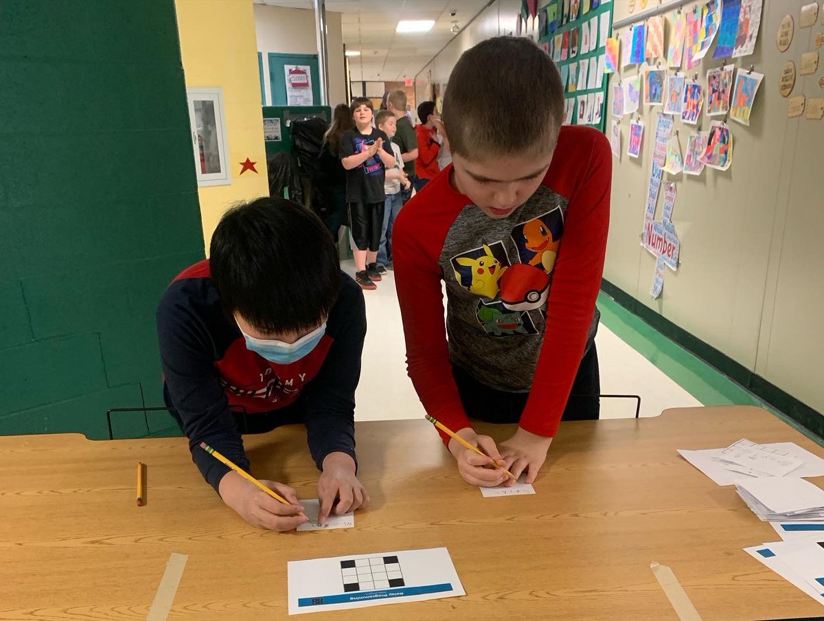 wetzelcs's tweet photo. Ms. Maces’s 4th graders at PCE learned about persistence today as they practiced debugging codes. The class was divided into teams to see which one could debug the code the fastest! #teamwork #coding #problemsolvers #usingourbrains #Wetzelcs https://t.co/h84cA947R7