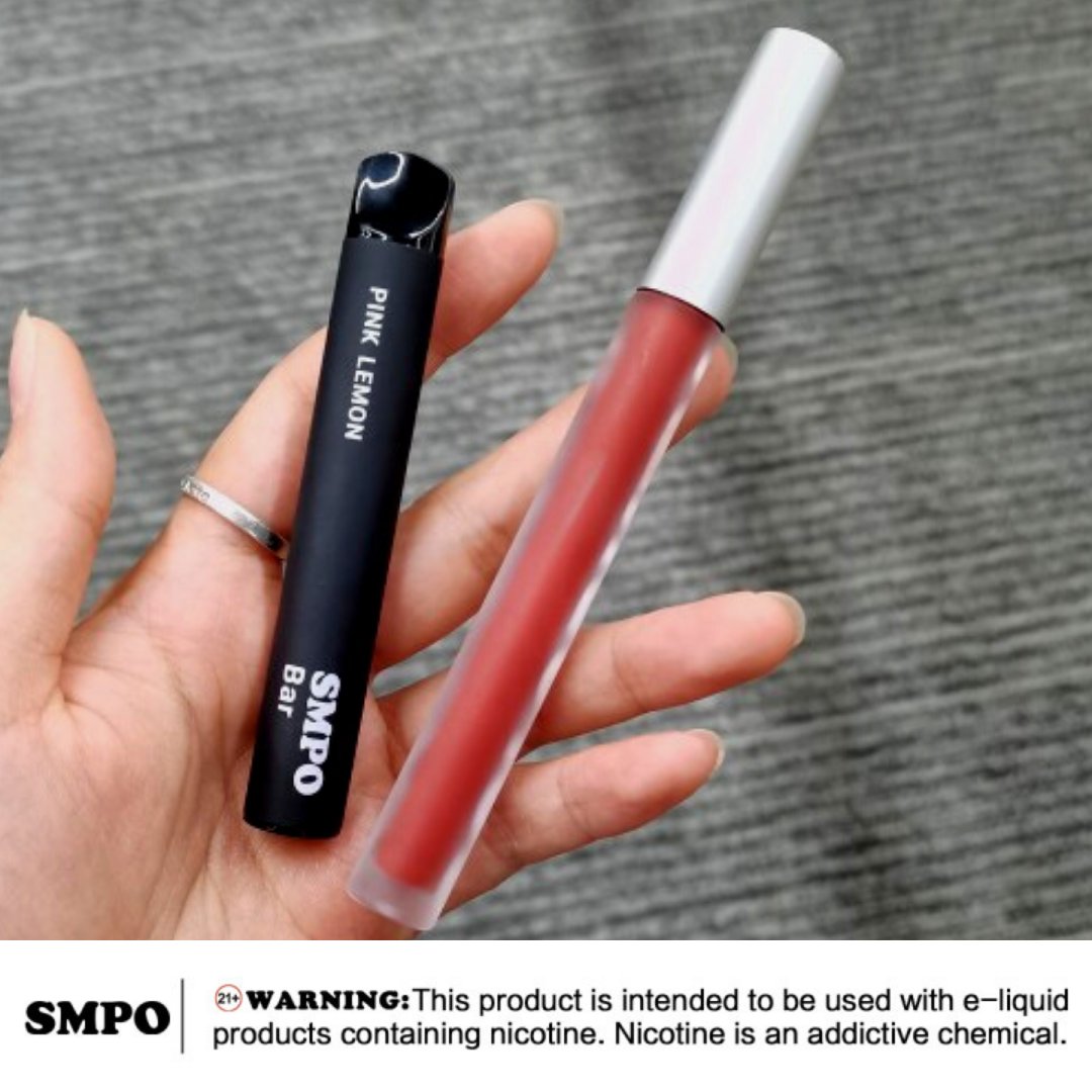 smpovapor's tweet photo. 🤨Oops, #smpobar or lipstick for my wonderful day?
Me: Both😆
#smpovapor
#smpo
——
SMPO
Positive, Passionate and Professtional
——
You must be of legal smoking age https://t.co/Sld10pnkS4