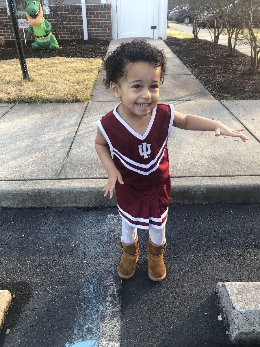 AlveyChristie's tweet photo. HOOSIERS!!!! https://t.co/vZAQgOr9mV
