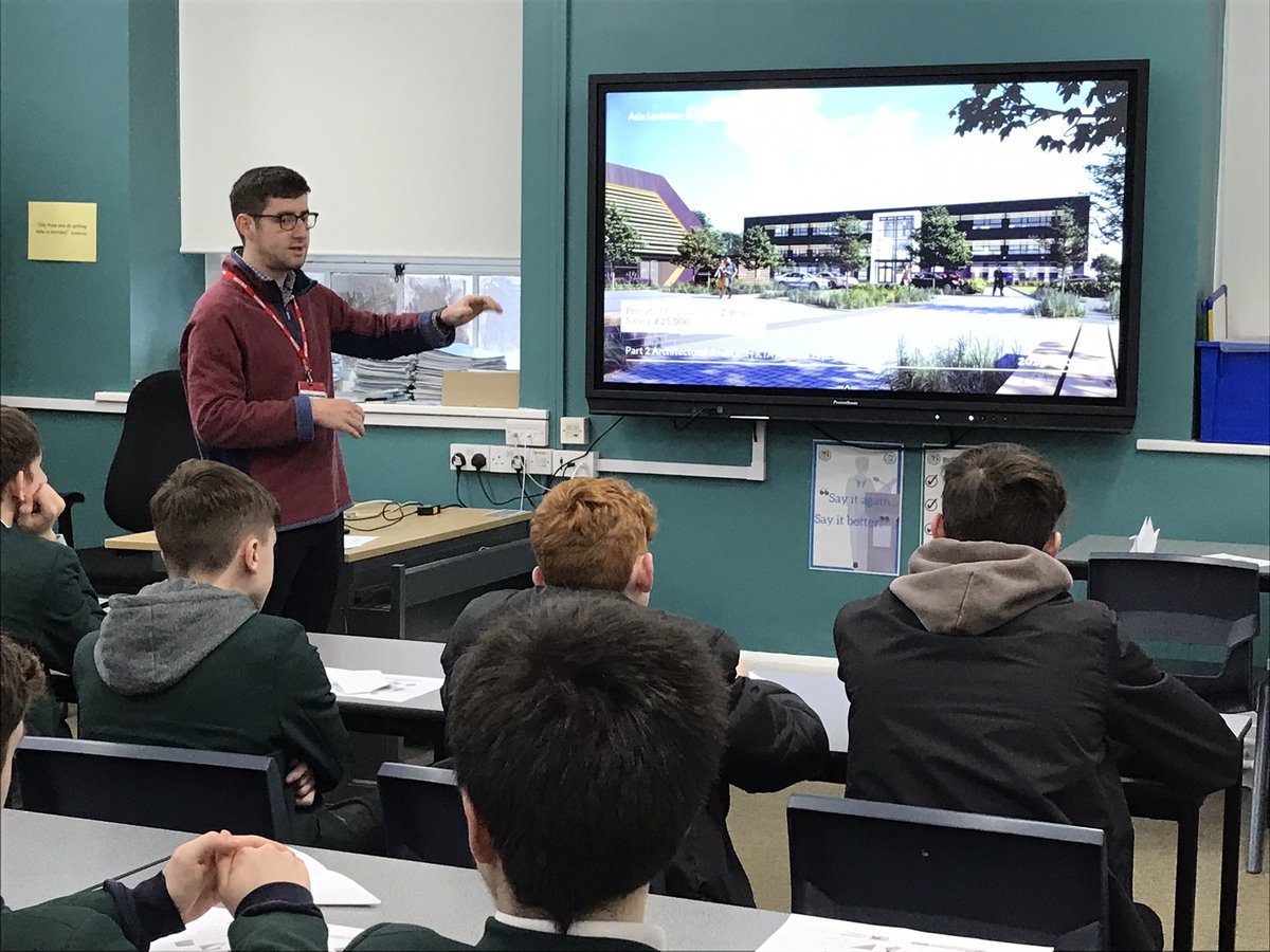 suemoreton1's tweet photo. So many fantastic speakers for Y10 &amp; 11 #NCW2022 this morning - here are Med students from @PlymouthWAMS Sarah from the magistrates court Andrew from @KTArchitects and Roger from De Montfort University thanks all for a great session @DHSBoys https://t.co/xKFvQhftQT