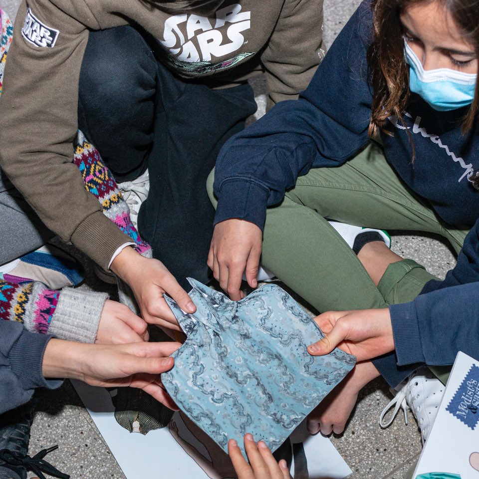 cdmtextil's tweet photo. “#Modistes i #sastres: #vestits a mida” és la nova proposta de l’Aula #didàctica del museu per a alumnes de cicles mitjà i superior. https://t.co/gHWfZgUo8C