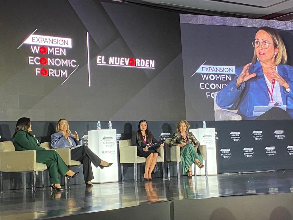 Fomentar una cultura corporativa de inclusión impacta positivamente en la competitividad y la rentabilidad de las empresas.
Gracias #ExpansionWEF22 por crear estos espacios para promover el empoderamiento económico de las mujeres.