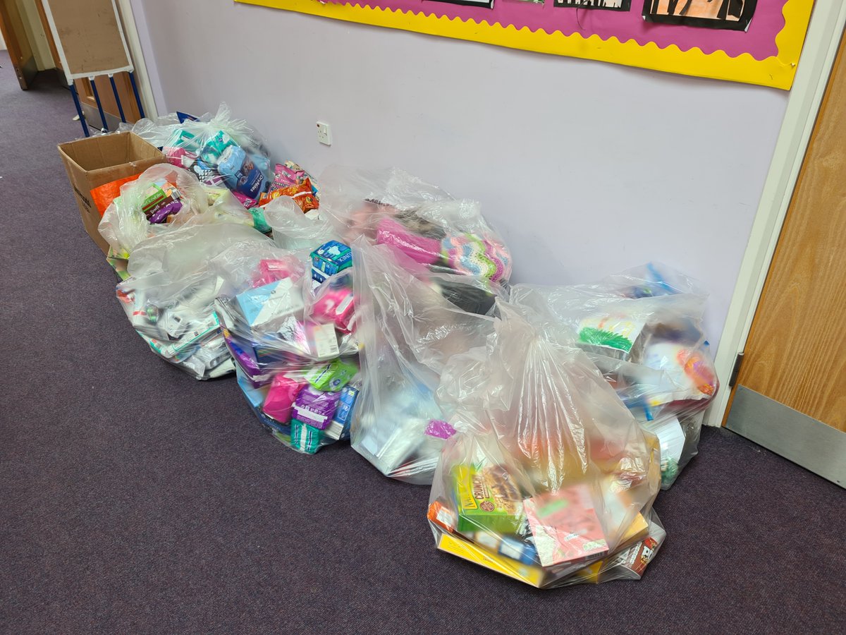 Lantern Primary tweet media