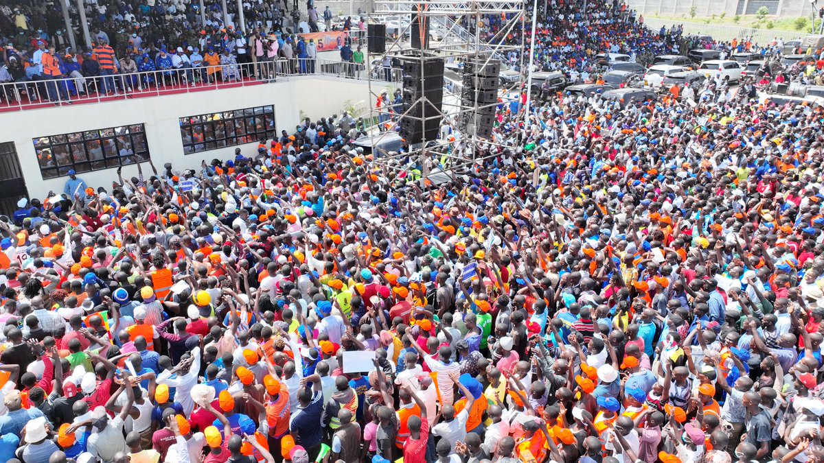 mamangilu's tweet photo. This is KISUMU DALA, Mamboleo stadium. They say home is where the heart is. Baba is home. @RailaOdinga’s Presidency is a fore gone conclusion. It’s now a matter of time. GINIWASEKAO! https://t.co/geXsjhw2nB