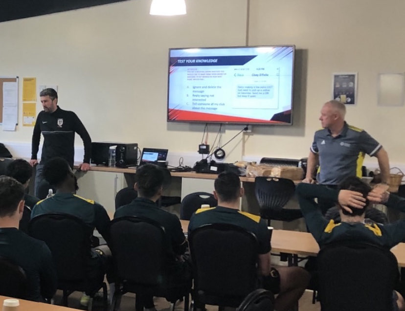 Betting Integrity training with ⁦<a href="/Wolves/">Wolves</a>⁩ U-18 and U-23 players this morning. Education sessions are a collaboration between ⁦<a href="/FootballAssoc/">The FA</a>⁩, <a href="/PFA/">PFA</a>⁩ and ⁦<a href="/premierleague/">Premier League</a>⁩.
