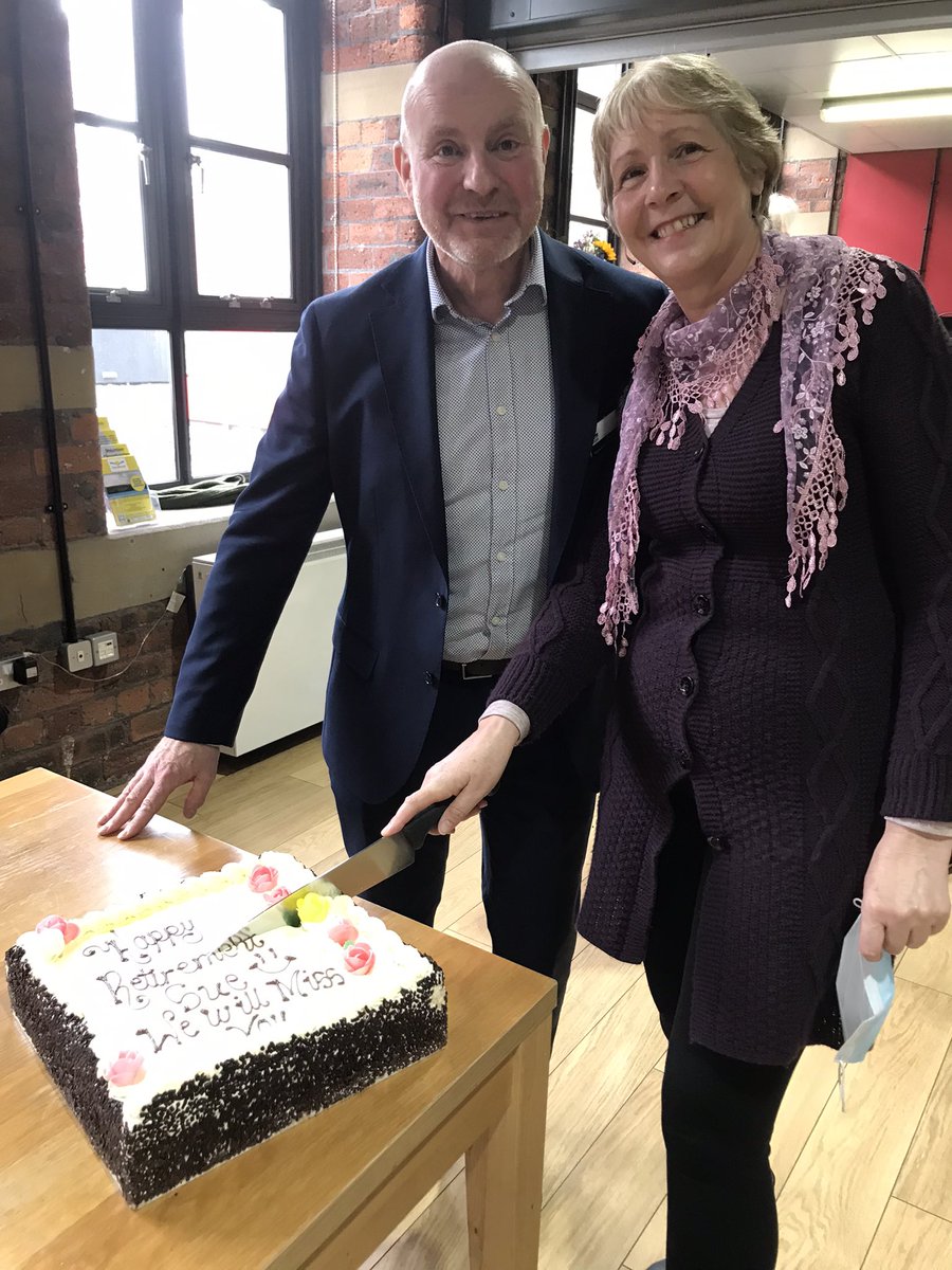 SueCrowe111's tweet photo. Fabulous celebration of the working life of the amazing @sue_hadd #teamwork #blessed #lifetimefriend https://t.co/coZ31kDwgb