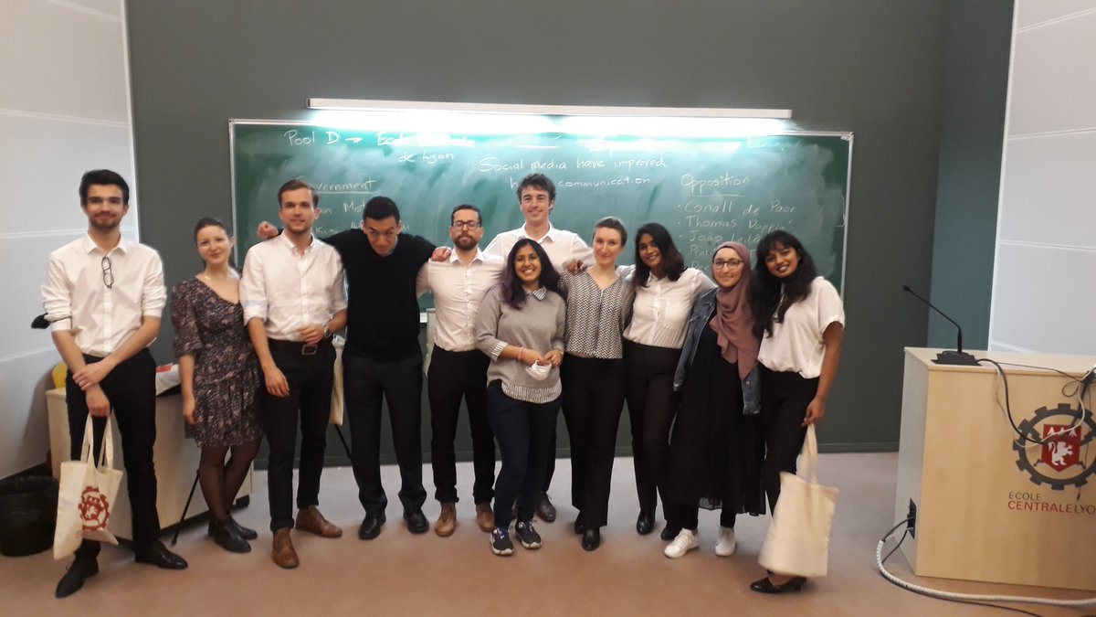 Lisa Mihami tweet media