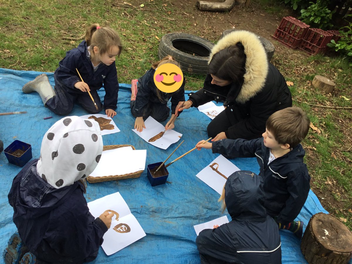 TJPrimary's tweet photo. Reception enjoyed Forest School today. We mixed mud and water to make mud paint and then made butterflies. π¦π¨ #TJReception #RK #TJForestSchool #TJOutdoorLearning https://t.co/UfSxdcVi3P
