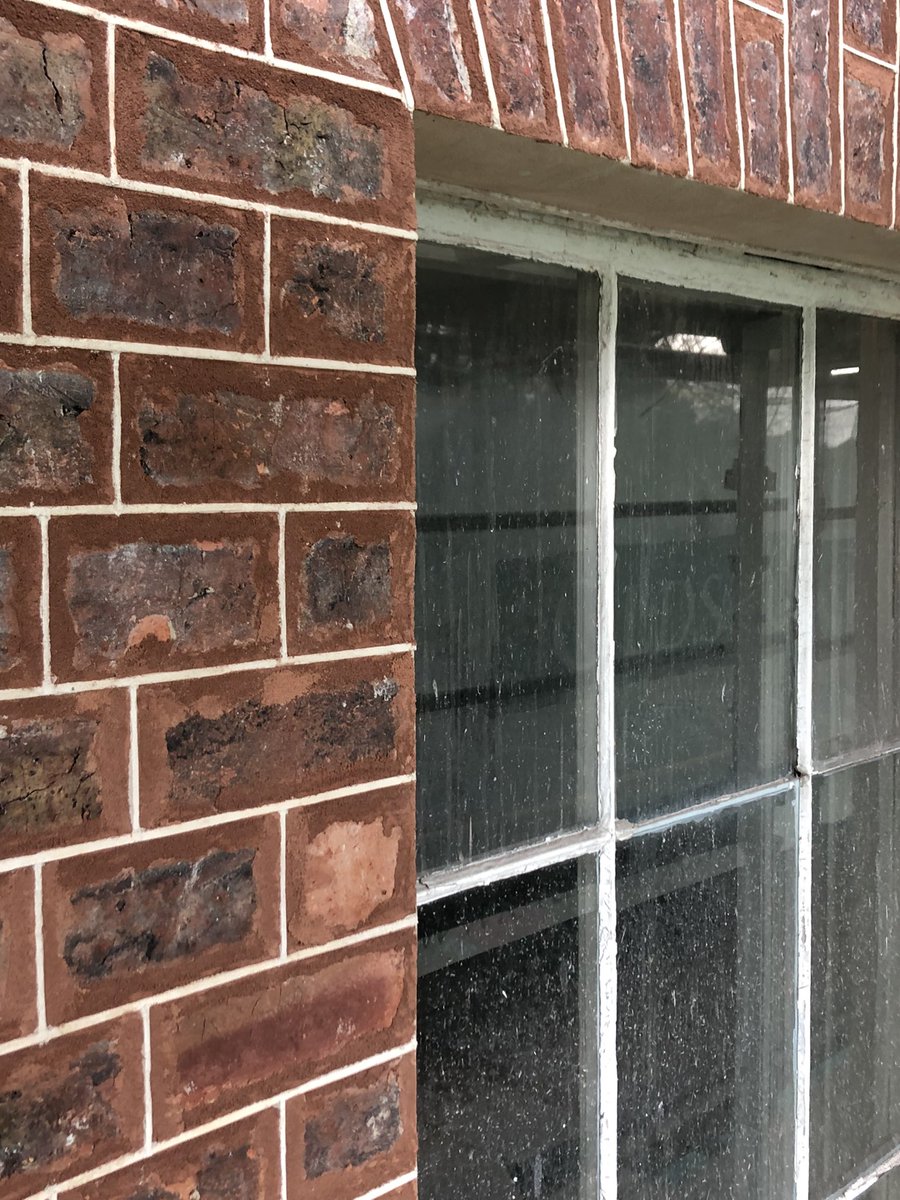 moranjohna1's tweet photo. It is slow but fixed now for decades to come! Limerick edges! Getting closer to completion of at least the #perysquare side of house at no 6. Within weeks of moving scaffolding to attack the side! #georgianlimerick #limerickedge https://t.co/YDVKpfQcrD