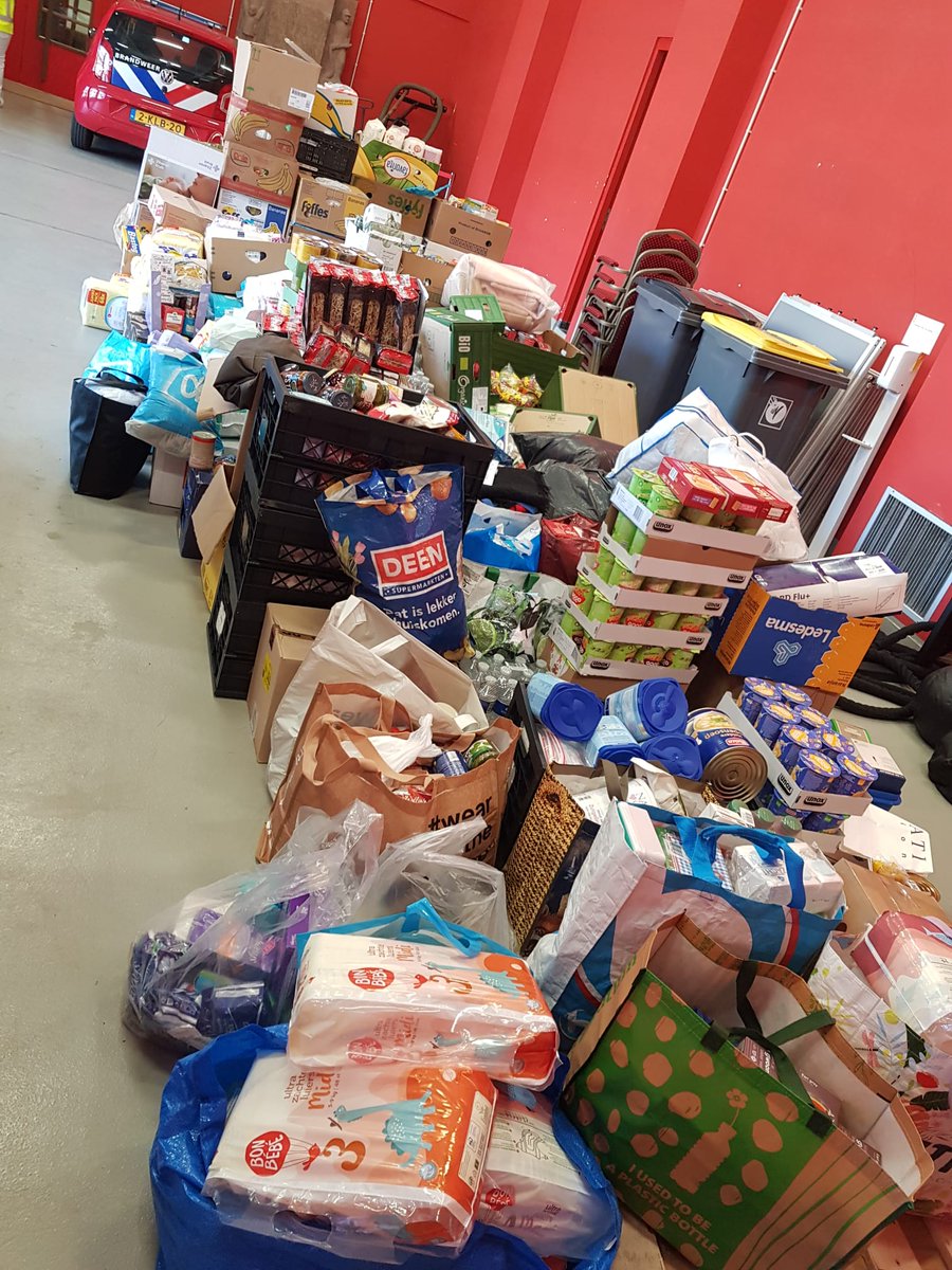 Hoe een klein oproepje van collega Michael van kazerne Anton opeens heel groots werd. Hulpverlenen zit in ons, waar de hulp ook nodig is. #StandWithUkraine