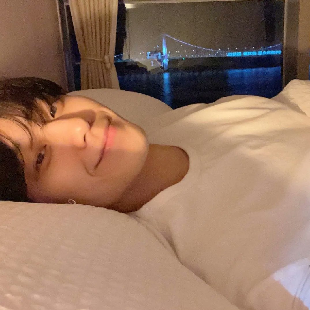 dohyunnieeee's tweet photo. lee do hyun as your boyfriend 
(a thread) https://t.co/P8FXE8cZ98
