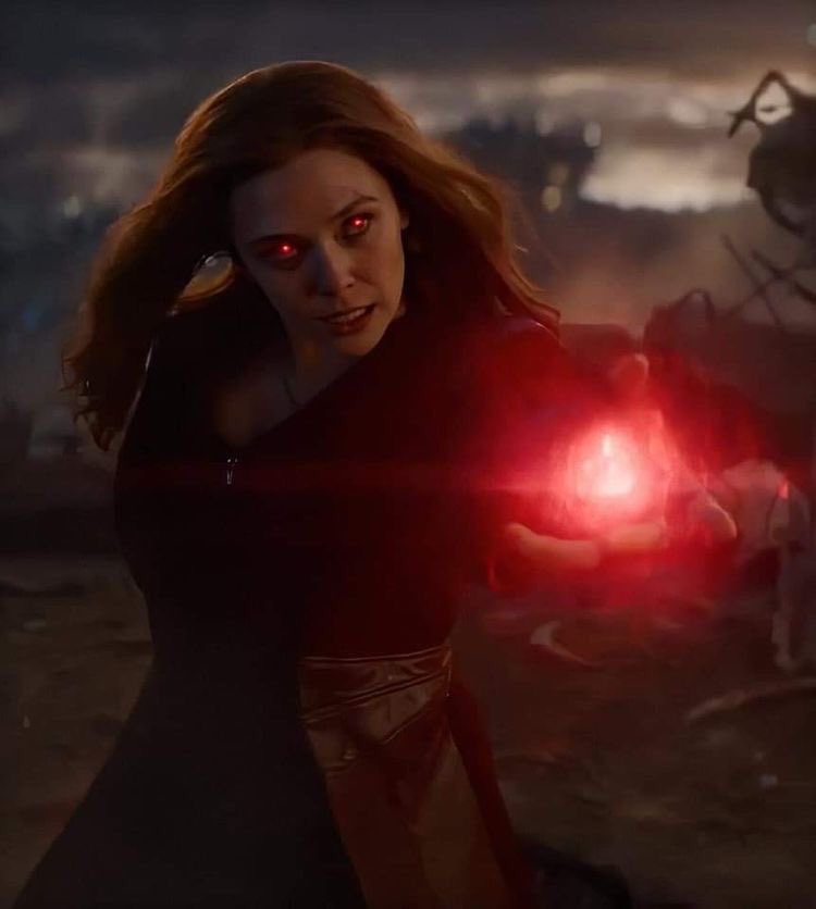 thinkerwanda's tweet photo. this scene of wanda from avengers: endgame (2019) will always be iconic. https://t.co/WGsQyfJSWv