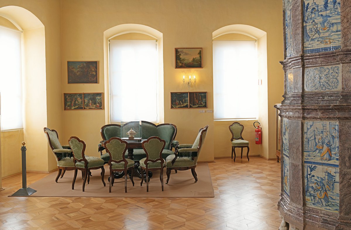 In exactly one week our #museum will be reopened!😍 
Be very excited about a #new #exhibition program!🥳

#hofburgbrixen #hofburgbressanone