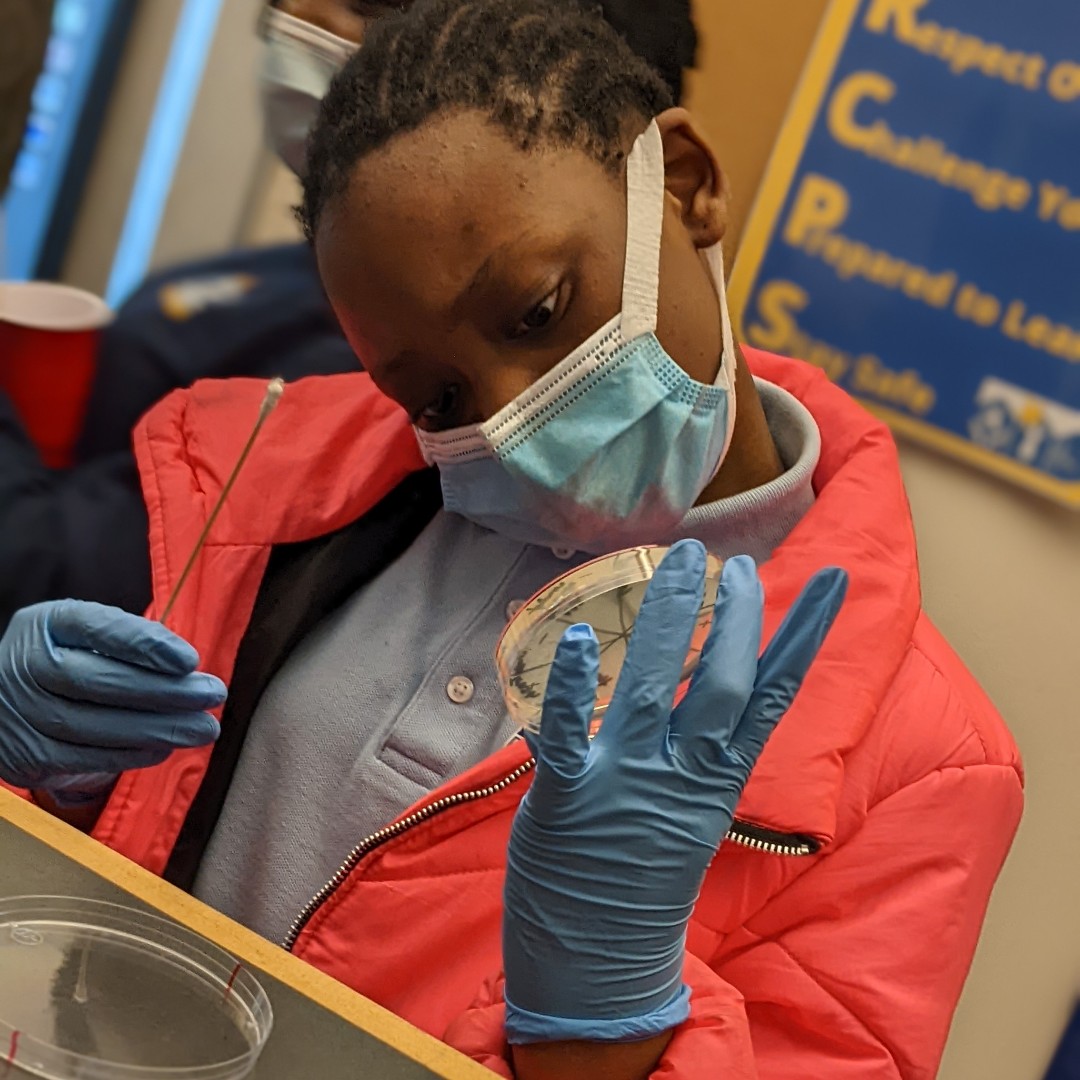 sysTEMic_flow's tweet photo. We are 2 weeks into our #Supergirls in #STEM program at the Boston Renaissance Charter Public School (@BRCPS)! From a #BIPOC STEM sheroes coloring activity to bacteria #experiments, our students can't get enough. They are our future STEM leaders indeed. #boston #systemicflow https://t.co/7tv7uDXJMI