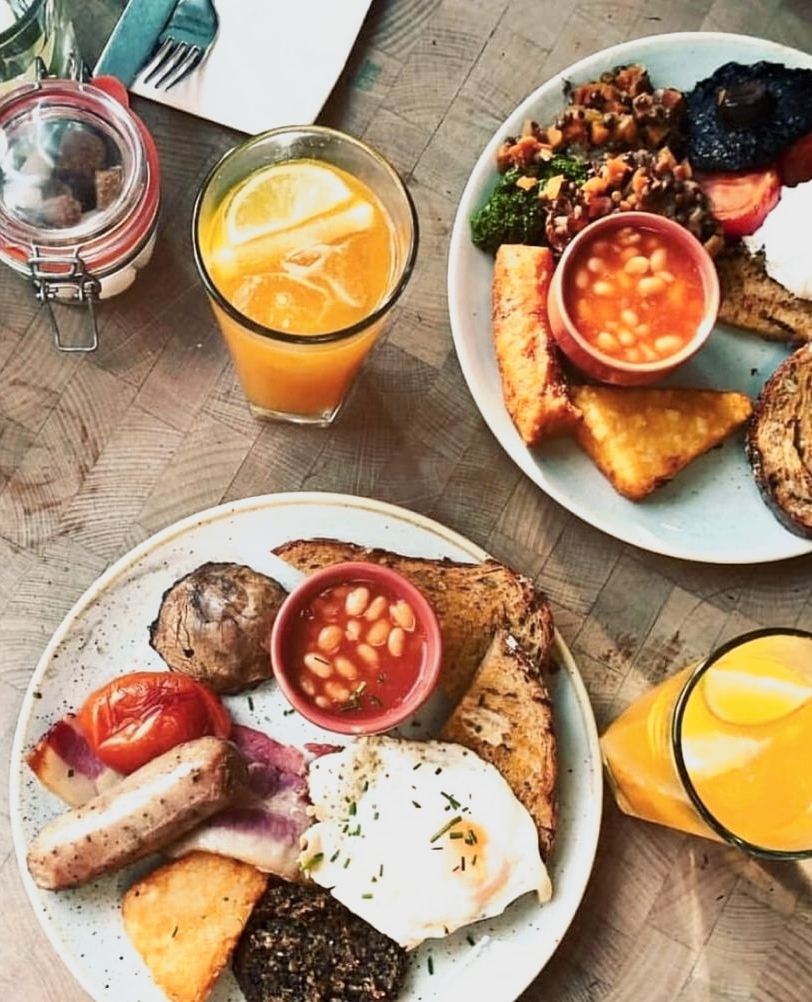Who is Brunching with us tomorrow? Let's get off the weekend on the right foot. 😋 And why not juice it up with our Bottomless for £25pp on bubbles, bellinis, bloody marys or Fiero spritz!! 🥂🥂

Book here: l8r.it/fmWo