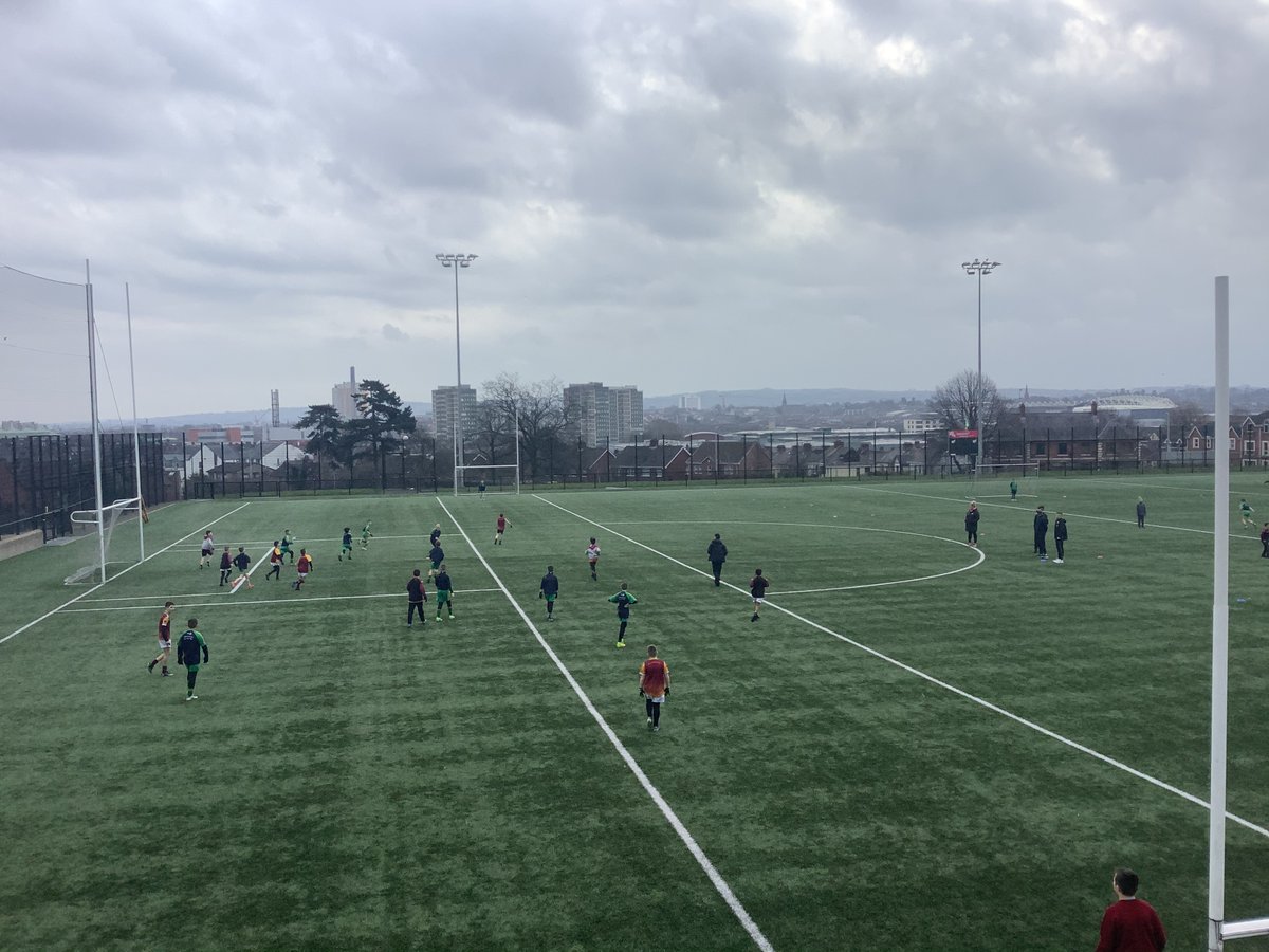 Ionad Uíbh Eachach Cultúr & Teanga tweet media