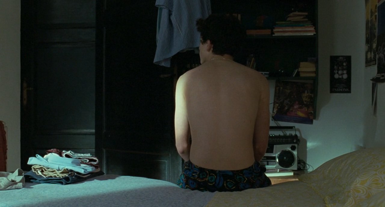 Musetta-timothée-chalamet-daily on X: "the perfect shot. call me by your name (2017) https://t.co/wW9SCC4mor" / X