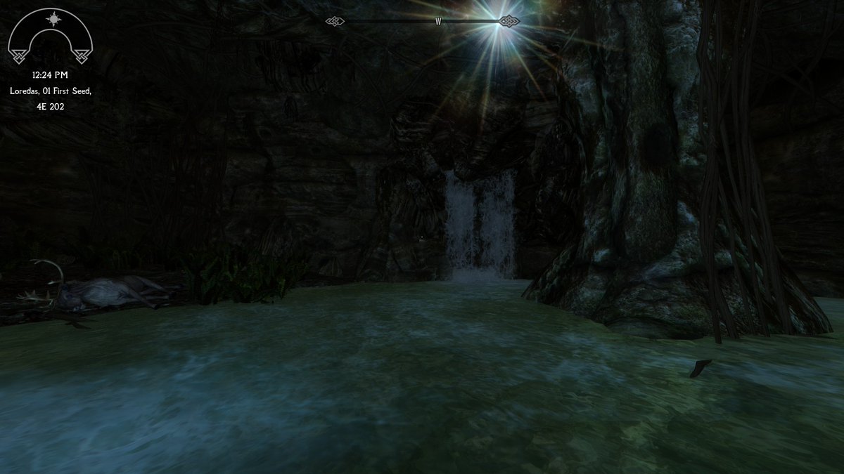 IWaterfall's tweet photo. Waterfalls inside Brood cavern

Treasure? No treasure

What region? Hjaalmarch

Quest that brought me here? None

Anyone to kill? Bears

Anything of note? Dead deer https://t.co/AOMTYxJr92