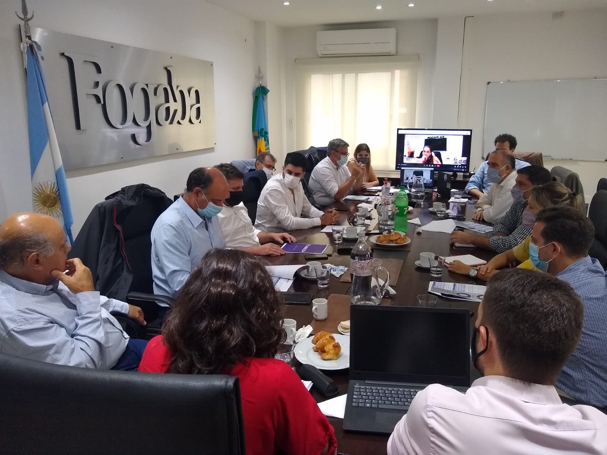 fogaplar's tweet photo. 🙌🏼Jornada de trabajo en #FONRED🙌🏼

➡️Estuvimos presentes en la primera reunión de trabajo de 2022, de la Red Federal de Fondos de Garantía Públicos de la Argentina (FONRED).
⬇️ https://t.co/8HcbIH1VpG