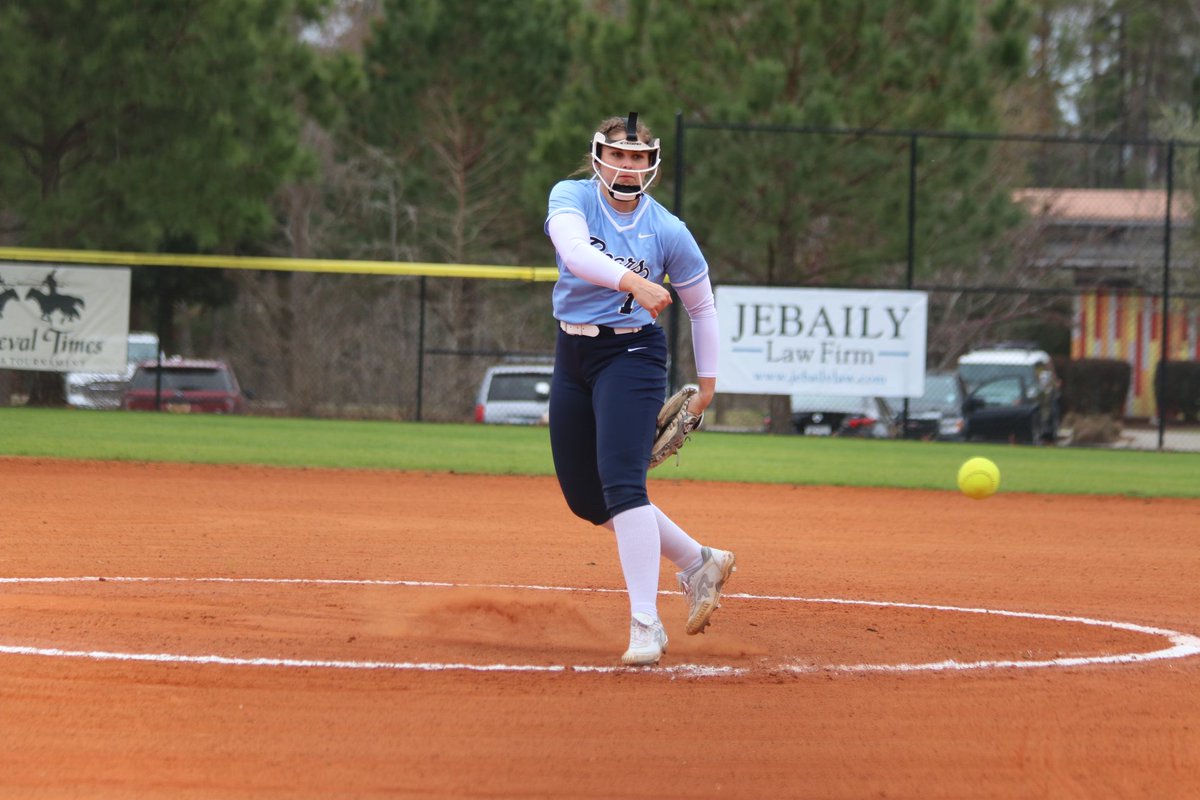 🥎 GAMEDAY!
🆚 Grace College 
🕑 2:00/4:00
📍Symmes Valley HS
