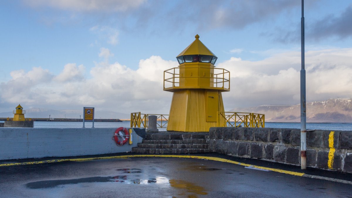 In #Iceland’s 2021 elections #climate policy became a mainstream topic.
Grassroots engagement and activism has been crucial in this development.
@Vinstrigraen #Climatecrisis #ClimateAction #WeDontHaveTime
#Ísland #kosningar #kosningar2021 #ClimateEmergency
rosalux.eu/en/article/210…