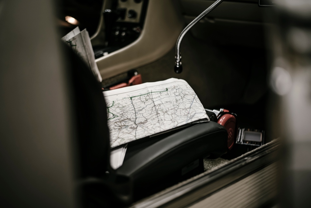 join_overdrive's tweet photo. Because sometimes, old school navigation is best.

Mercedes 450SLC, prepared for fast road and navigational rallies by Overdrive.

📸  Alex Denham https://t.co/tRPUE9bGlA