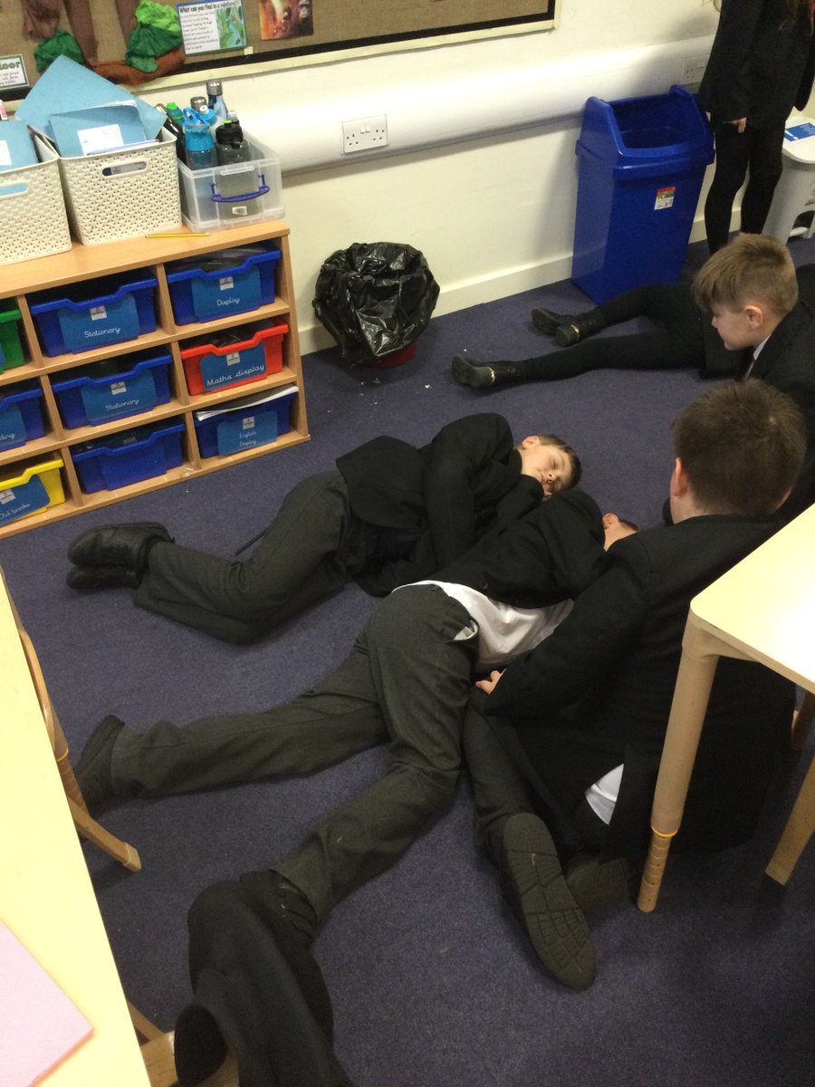 Y5SR tweet media