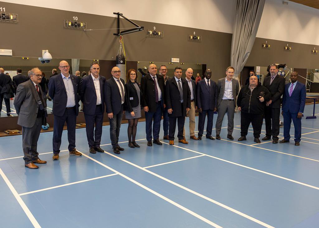 Merci cher Fabien Canu <a href="/Fab_Canu/">Fabien Canu</a> directeur général @INSEP_PARIS pour ton accueil des membres fondateurs de la nouvelle Alliance Francophone d’escrime présidée par <a href="/SylvieLeMaux/">Sylvie Le Maux</a> la DG de notre fédération <a href="/ffescrime/">Fédération Française d'Escrime</a>