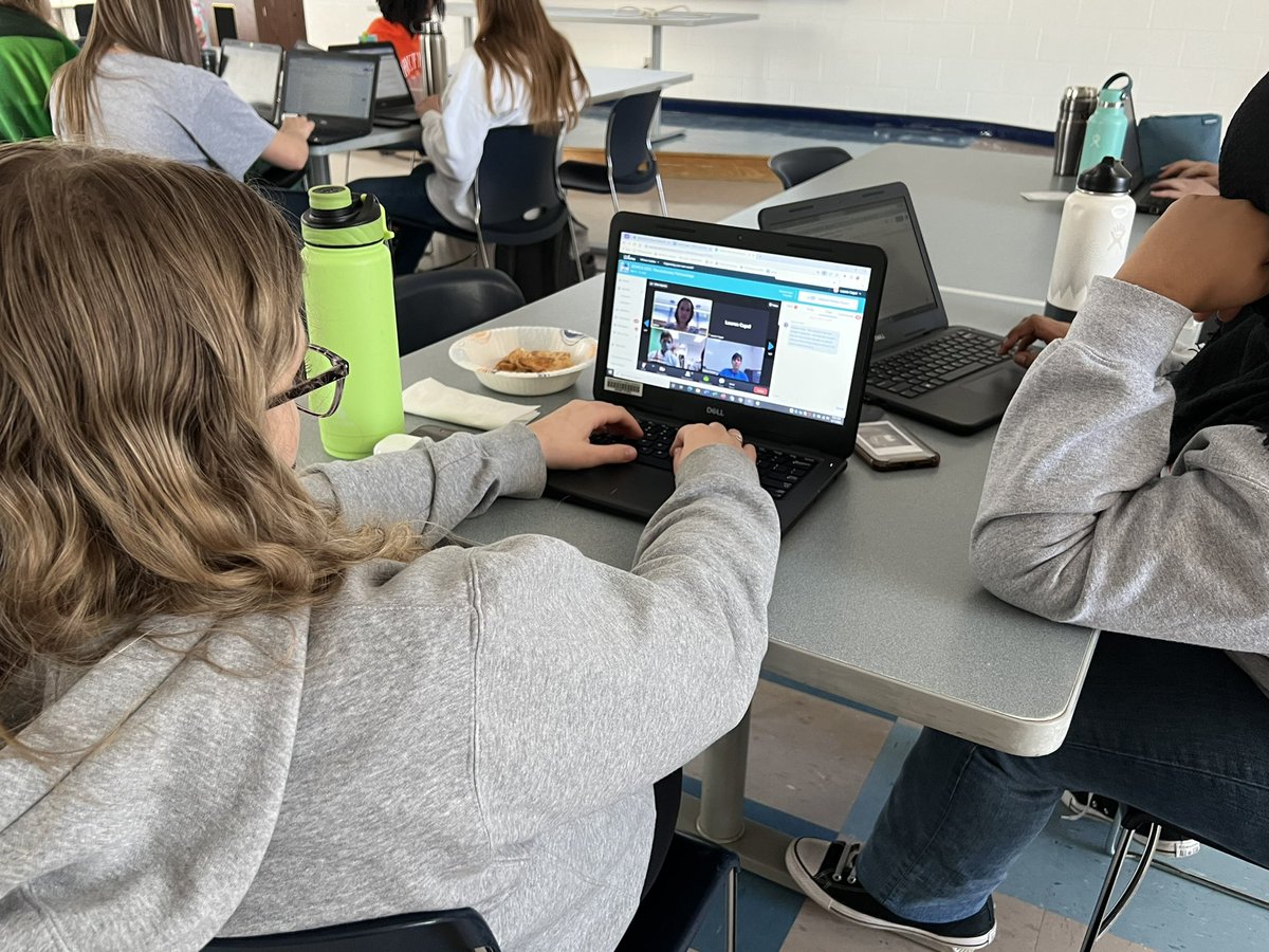 Ms_Passino's tweet image. And so it begins!! Tutors gathered in person to attend a virtual conference!! @HSWritingCenter  #HawkPride #SSWCA2022 @SSWCA