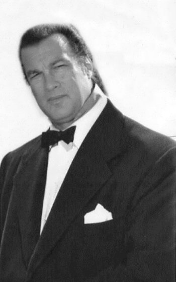 Борьба сигала 6 букв. Борьба сигала 6 букв. Элиста достопримечательности домик стивена сигала. Борьба сигала 6 букв. Кентаро сигал.