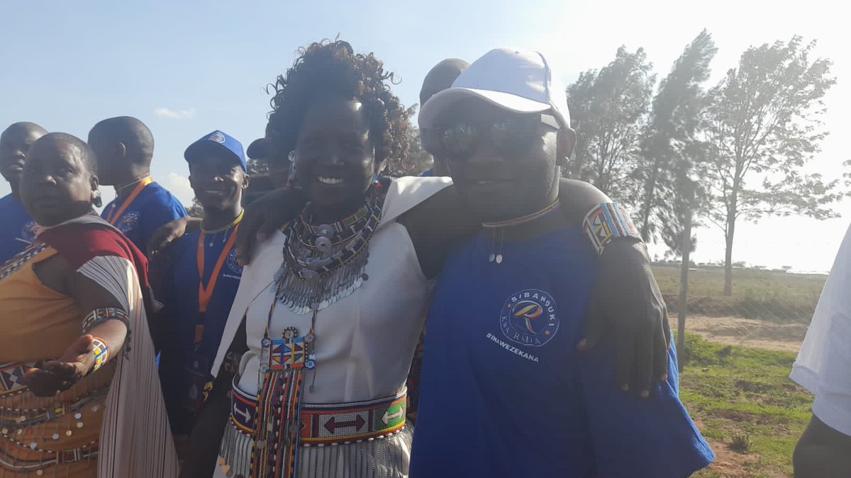 2022Sibanduki's tweet photo. We were able to apoint other grassroot leaders as Sibanduki’s and Baba’s point men on the grass root level. #Inawezekana #azimiolaumoja #sibanduki https://t.co/UjT9SS83KI