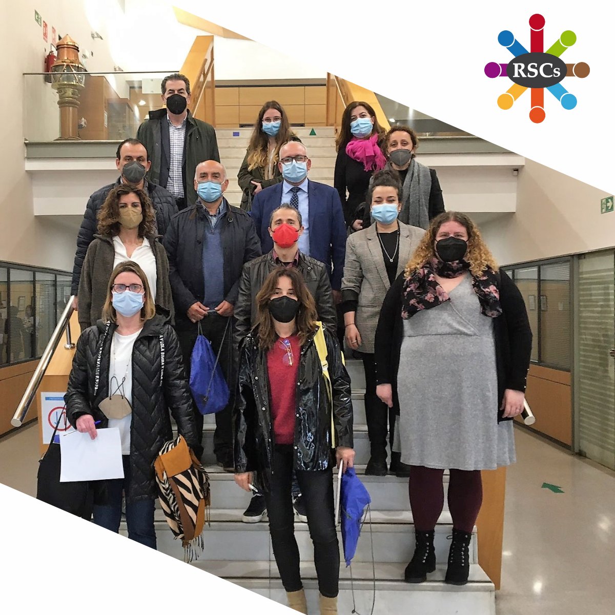 Reunión de la Mesa de RSC en las instalaciones de <a href="/portcastello/">PortCastelló</a>

Una vez más trabajando en la coordinación e intercambio de buenas prácticas de #ResponsabilidadSocial entre el tejido empresarial y social de Castellón.

#RSC #ODS #DesarrolloSostenible #igualdadoportunidades #RSE