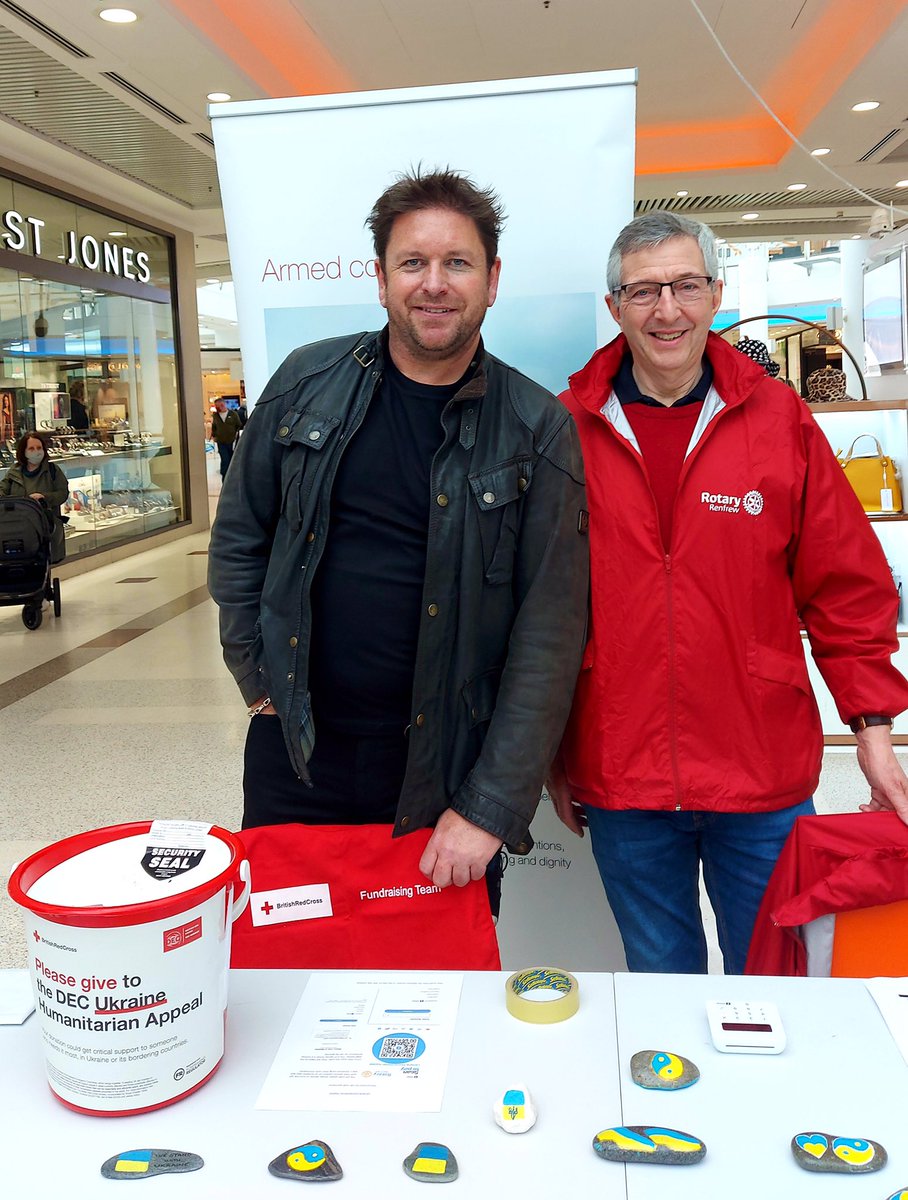 Thanks to the lovely <a href="/jamesmartinchef/">James Martin</a> for supporting <a href="/BritishRedCross/">British Red Cross 🧡</a> #DecUkraineHumanitarian appeal and <a href="/RenfrewRotary/">Renfrew Rotary</a> who are collecting at <a href="/Braeheadcentre/">Braehead</a> all weekend!