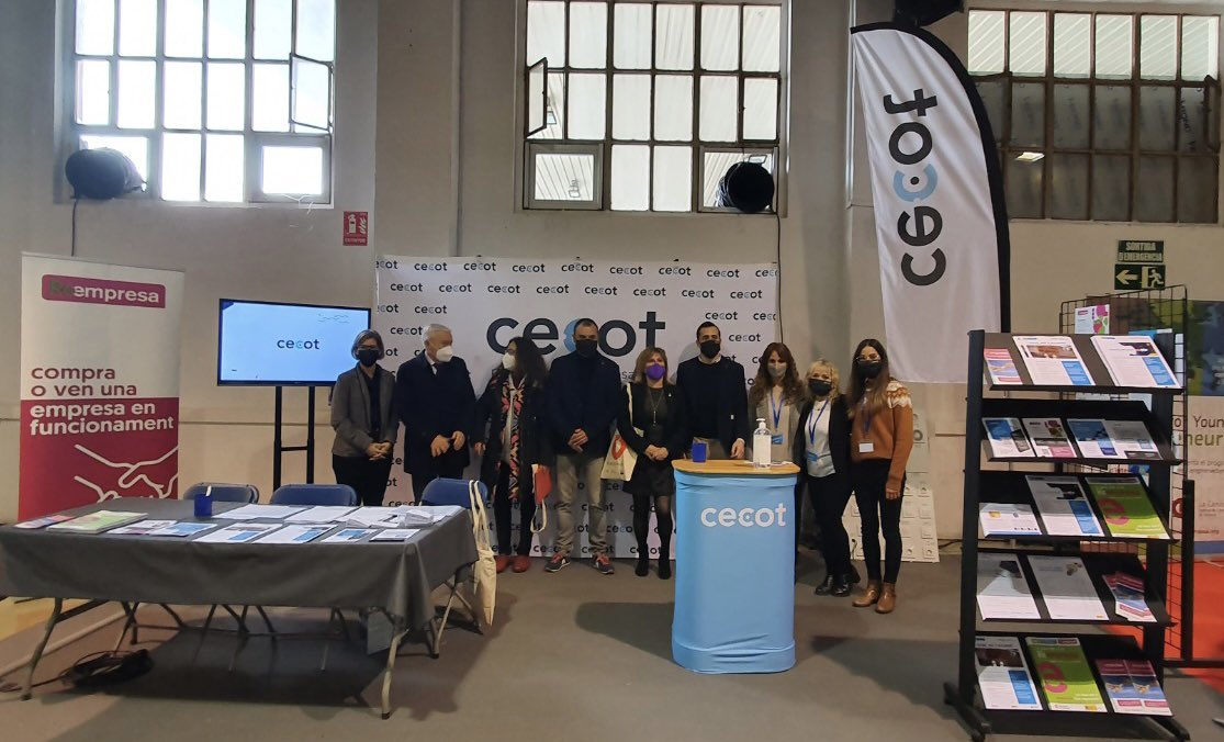 cecotformacio's tweet photo. Molts contents d’haver participat a la #FiraTriaFutur Hem constatat molt d’interès en #orientació #formació #sortidesprofessionals dels participants!
Felicitem a tot l’equip organitzador! 👏 @ajterrassa @Teresa_Ciurana @NuriaMarinGarc https://t.co/Ehhhy40Z3e