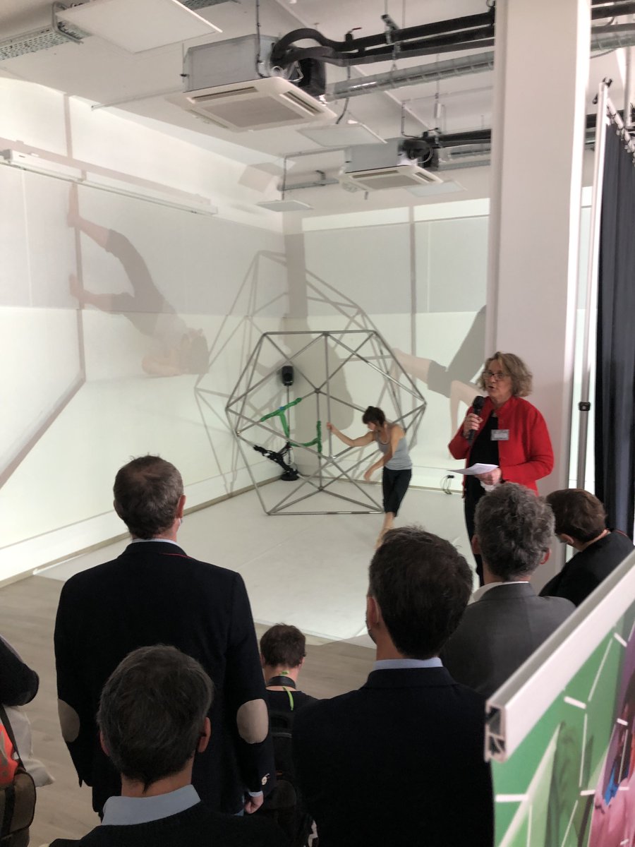 AtelierArtSci's tweet photo. Inauguration YSPOT @CEA_Officiel
Nouveaux bureaux pour l'Atelier Arts Sciences.
Performance de la circadienne Rachel Martin en résidence à @AtelierArtSci
#inaugurationyspot #cea #aas #grenoble #yspot https://t.co/IMEryqLIsU