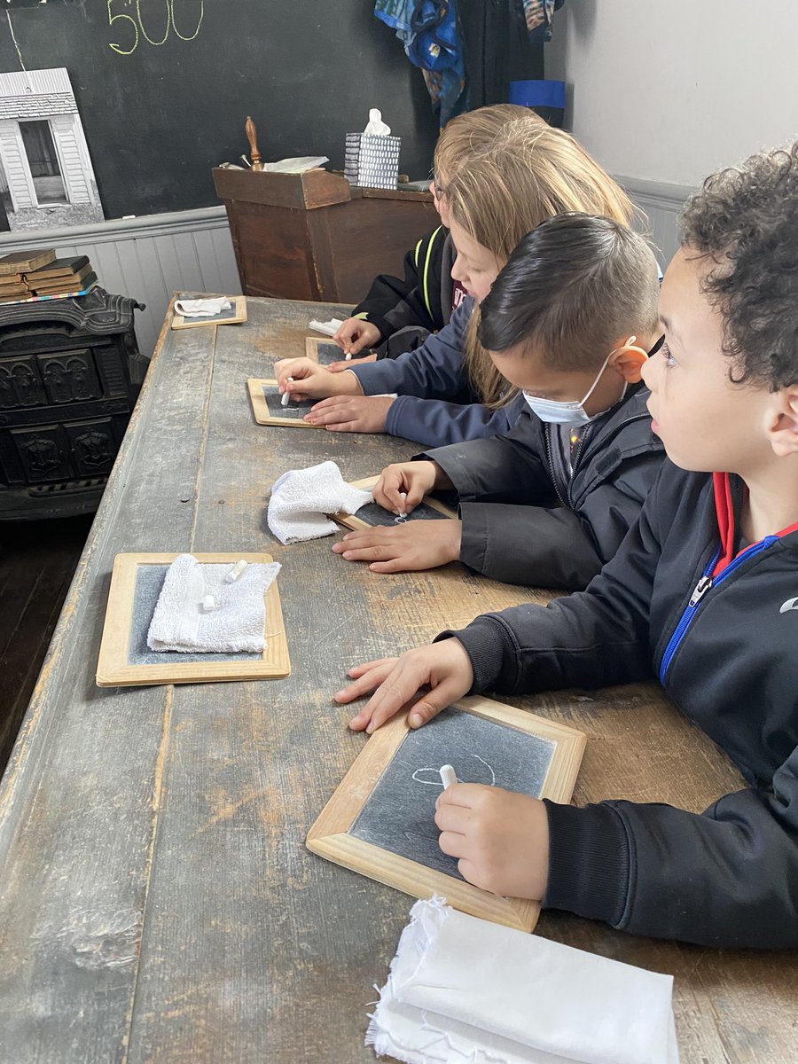 MsGreenwood5861's tweet photo. Our field trip to the jail! “My favorite part was going in the jail cell” @Cassell_Park #isdfirst #isdstrong https://t.co/P9LKdy3M52