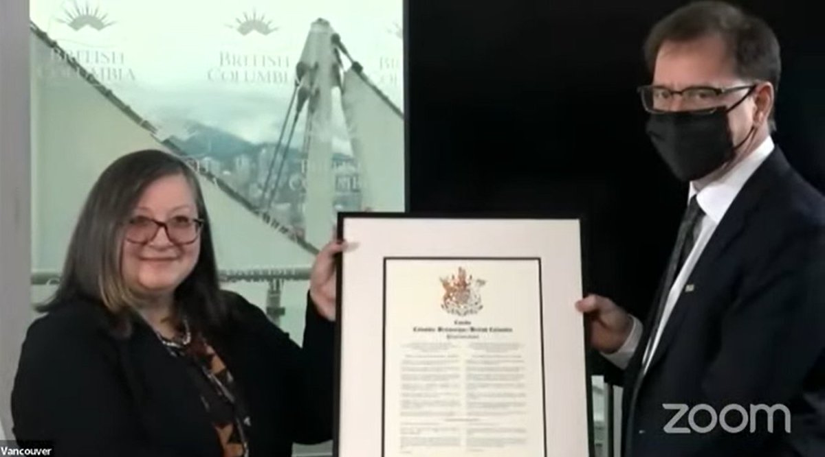 FedeFrancoCB's tweet photo. @LilyCrist2 a participé à la proclamation de la Journée de la Francophonie en Colombie-Britannique par l’honorable @adriandix. 
Pour lire notre réaction suite à l'annonce sur la politique des services en français cliquez ici 👉 https://t.co/lQuY6NqwoA
#frcb #frcan #francophonie https://t.co/IfRe63DZ2i