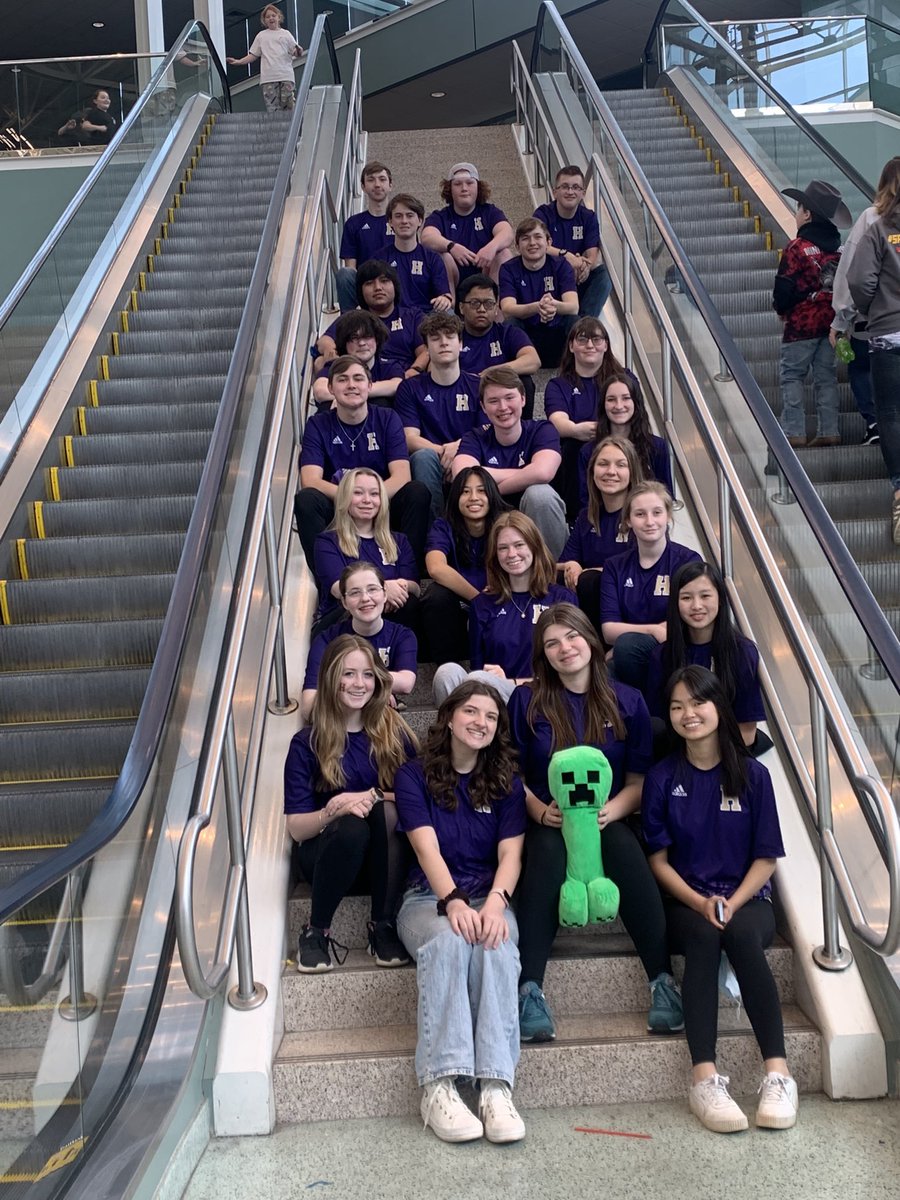 bghs_archery's tweet photo. NASP State Tournament https://t.co/wk76wsZeX5