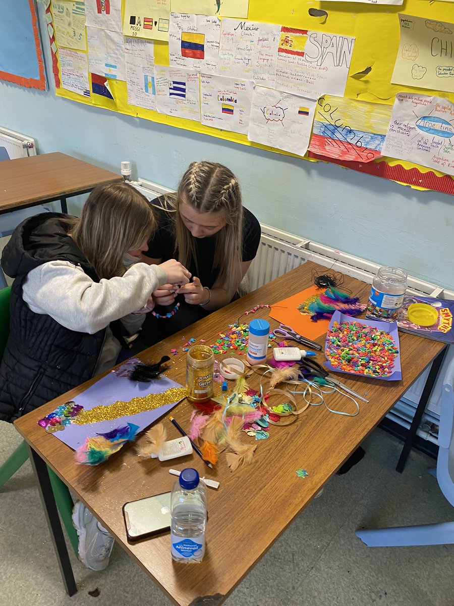 FridaySahs's tweet photo. Week 5 of our Childcare course! Pupils had a fantastic time! @NCLanarkshire https://t.co/EAXHbKKgpV