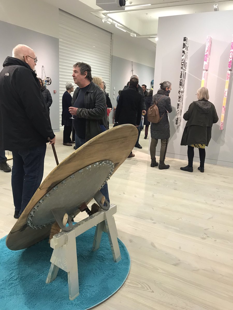 First Friends of the <a href="/ArtCollectionHU/">Hull University Art Collection</a> reception in a while and everyone is in party mood. Wonderful reactions to Andi Dakin’s  exhibition. Many thanks to <a href="/JohnBernasconi/">John Bernasconi</a> and <a href="/beyondeventsHU/">Beyond Events at the University of Hull</a> for their warm welcome