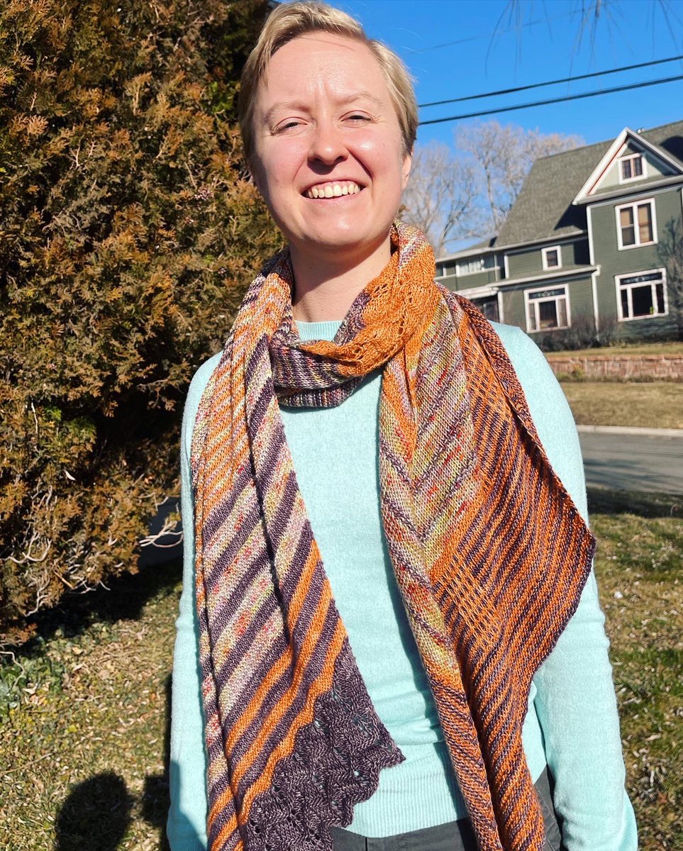 A fun and gorgeous knit! I loved the way the multicolor La Jolla yarn brought the purple and orange together, all bought at Hooked NJ.

#knittingtwitter #knittersofhookednj