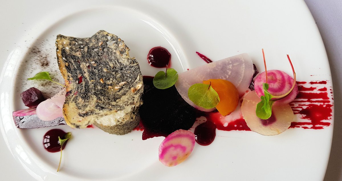 Amberley Castle tweet media