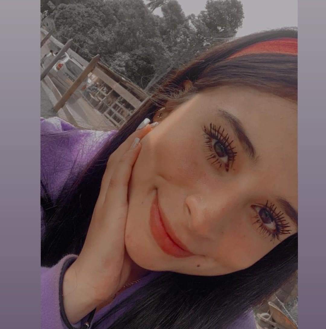 AlejaDrummer's tweet image. Yenni salió esta mañana a pasear a sus perritos en mi pueblo, Circasia. Los perritos volvieron a casa sin ella. Ella acaba de aparecer violada y muerta. Hay días en los que me cuestiono sobre las razones para continuar habitando este planeta de miseria, hoy es uno de ellos.