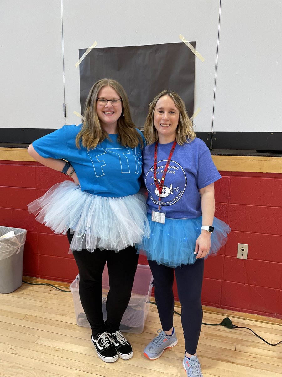 Tutu Twinning on Thon Day #CVproud #Thon #blueout #FTK 🔹