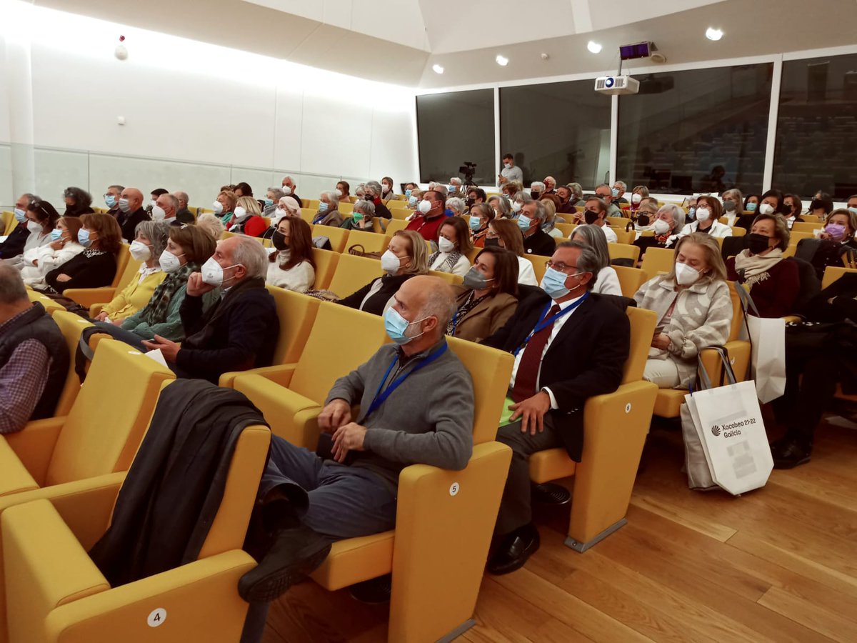 fgonabe's tweet photo. Un placer acompañar a la Federacion Galega de Asociacións Universitarias Sénior #Fegaus en la jornada organizada en Santiago 'Diálogos Universidad/Mayores en el siglo XXI' 🎓
Desde la @Xunta seguiremos apoyando los programas que favorecen el envejecimiento activo y saludable👵👴 https://t.co/bThzXauj6t