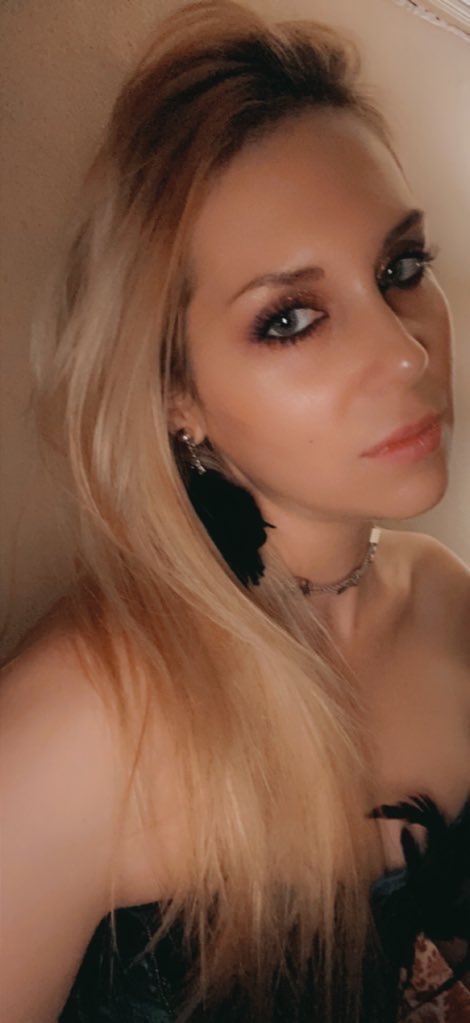 Raedomina's tweet photo. My weekends are for shopping and enjoying Myself.

Your weekends are for groveling and pleasing Me.😌

• findom findomme bodyworship femalesupremacy kink humiliation debtfetish finD finsub femdom https://t.co/X4Yho6QJWp