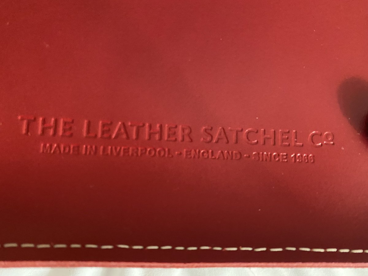 BexSaunders7's tweet photo. Decided to treat myself to a bit of #britchick swag. New Satchel/brief case/laptop bag. Truth be toldโฆwalked into Brit shop in Epcot and no way was I leaving without it. Hand stitched in Liverpool but I didnโt hold that against it. ๐ ๐ฌ๐ง๐ธ๐ผ https://t.co/a17lzFGDvW